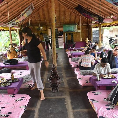 Hampi Wildstone Hotell Eksteriør bilde