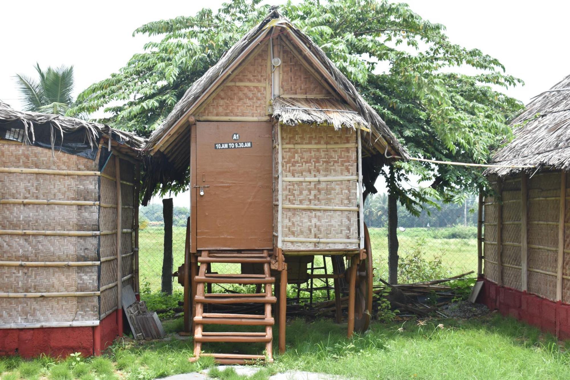 Hampi Wildstone Hotell Eksteriør bilde